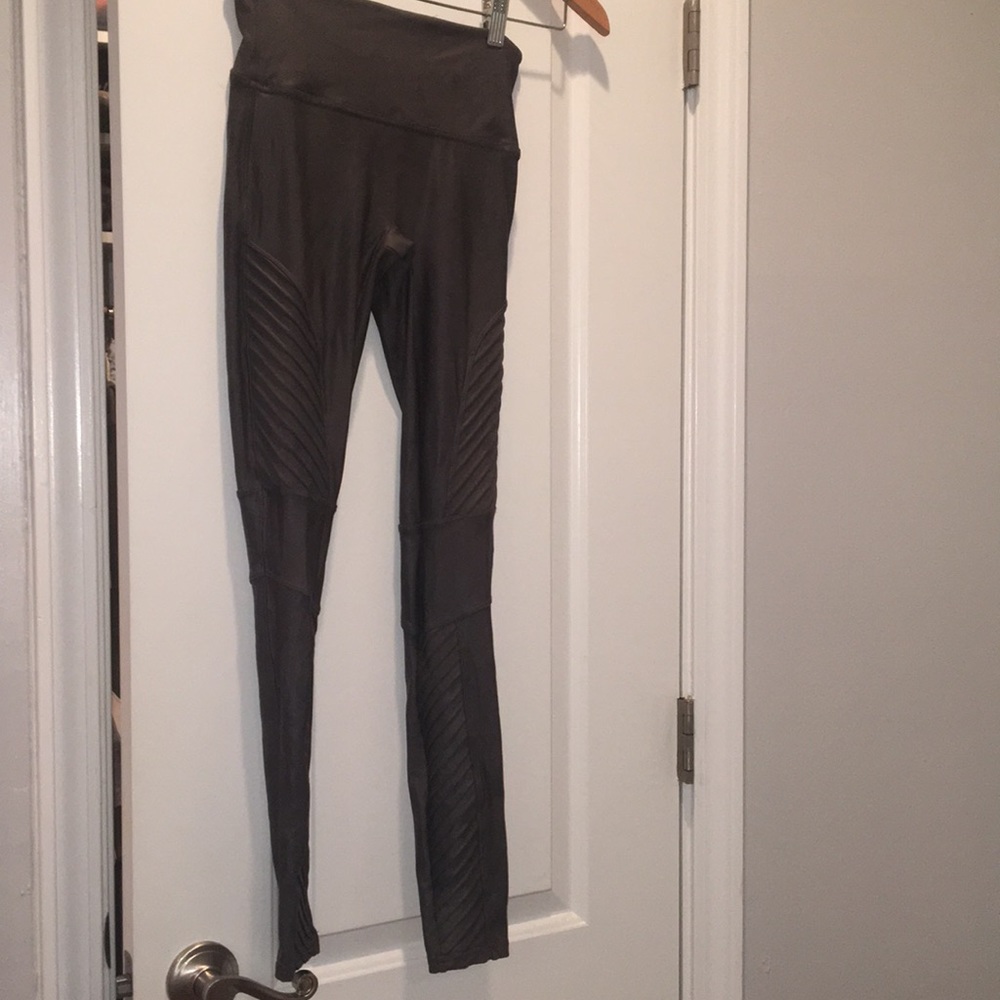 Spanx gunmetal Moto faux leather legging small